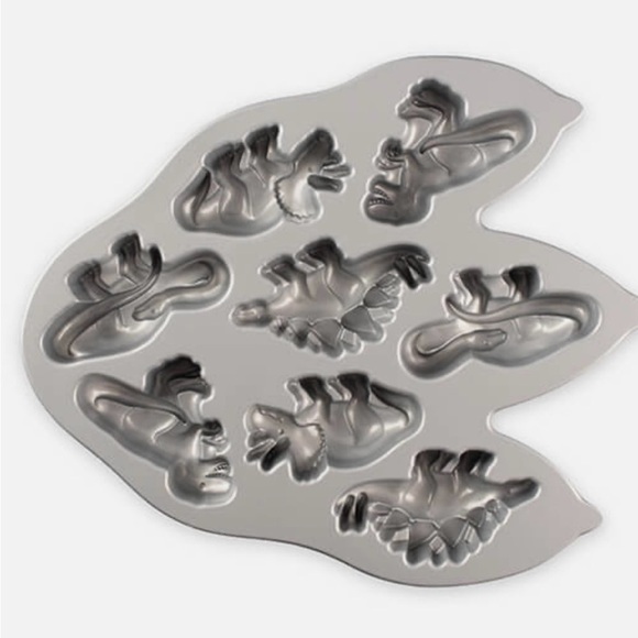 Dinosaur Trex Cupcake Pan Nordic Ware Pro Cast Cake Muffin Lifetime warranty - Picture 2 of 4